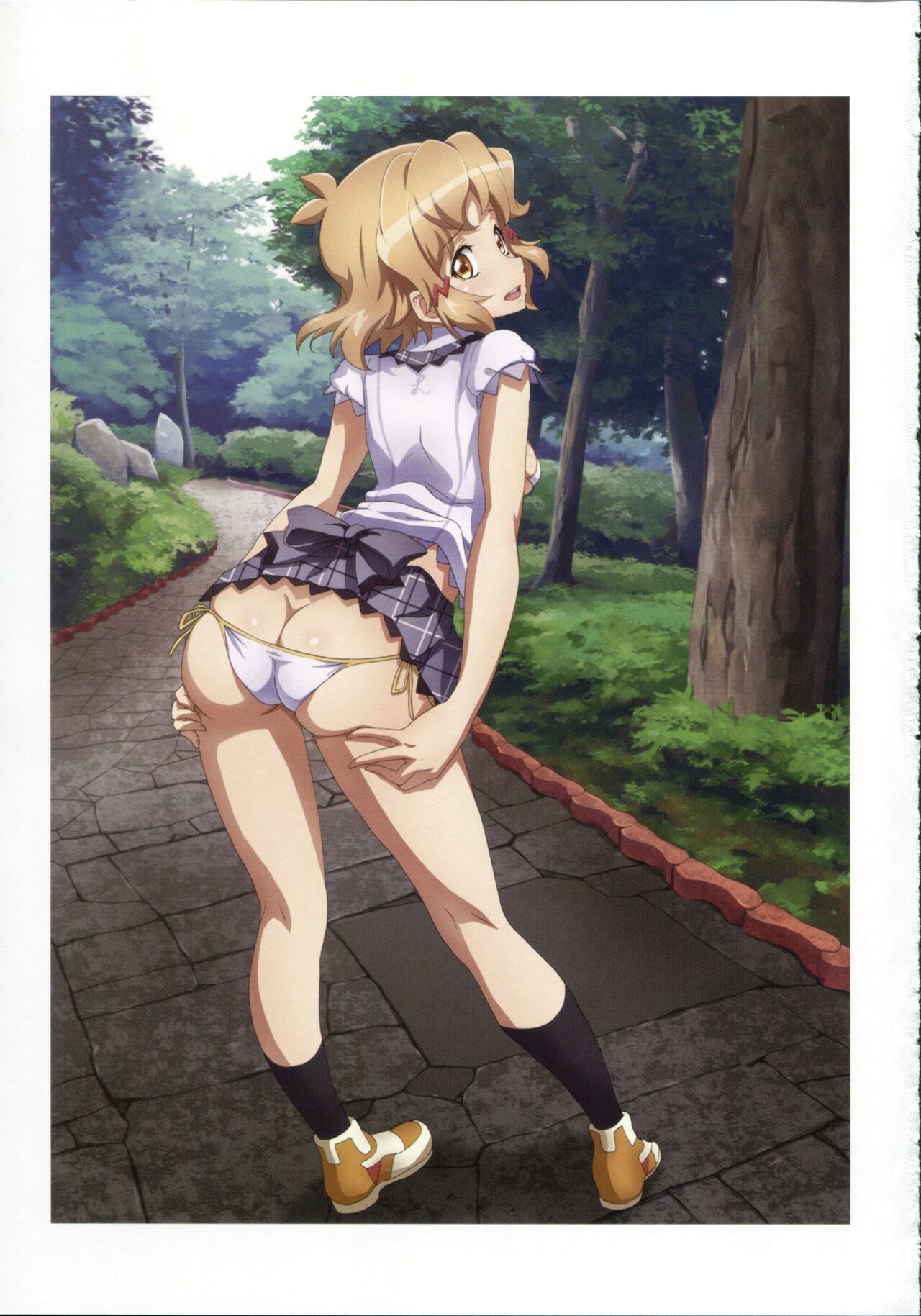 BIKINI X OUTSIDE G page 4 full