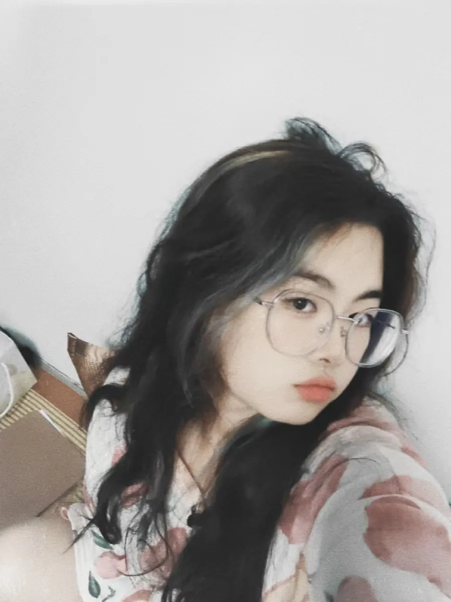 何静萱 page 9 full